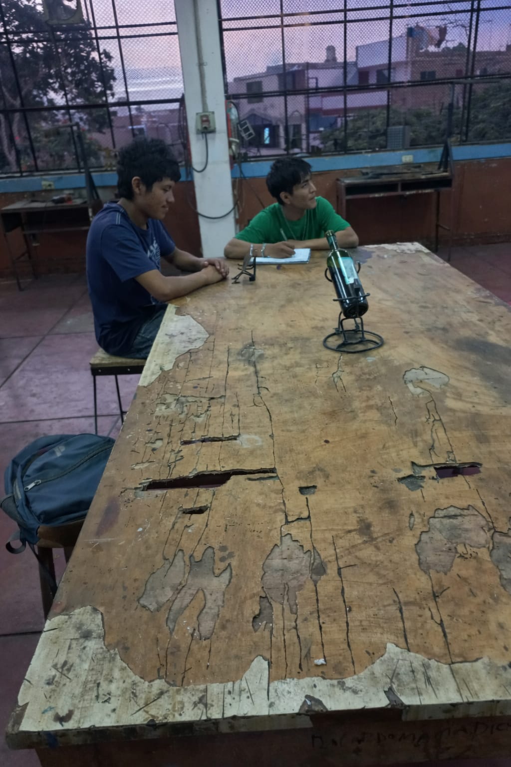 Presentación de estructuras metálicas elaboradas por estudiantes
